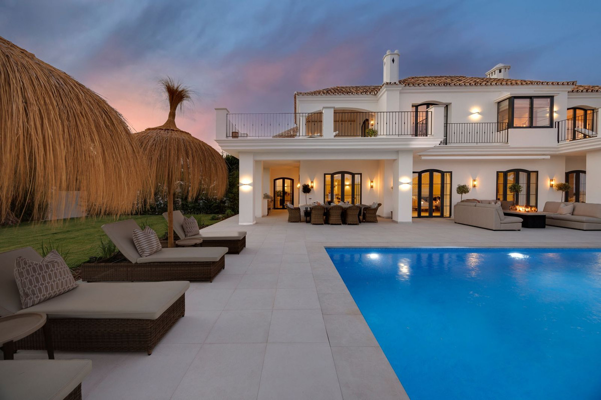 Huis te koop in Nueva Andalucía | 5 slaapkamers H5486080