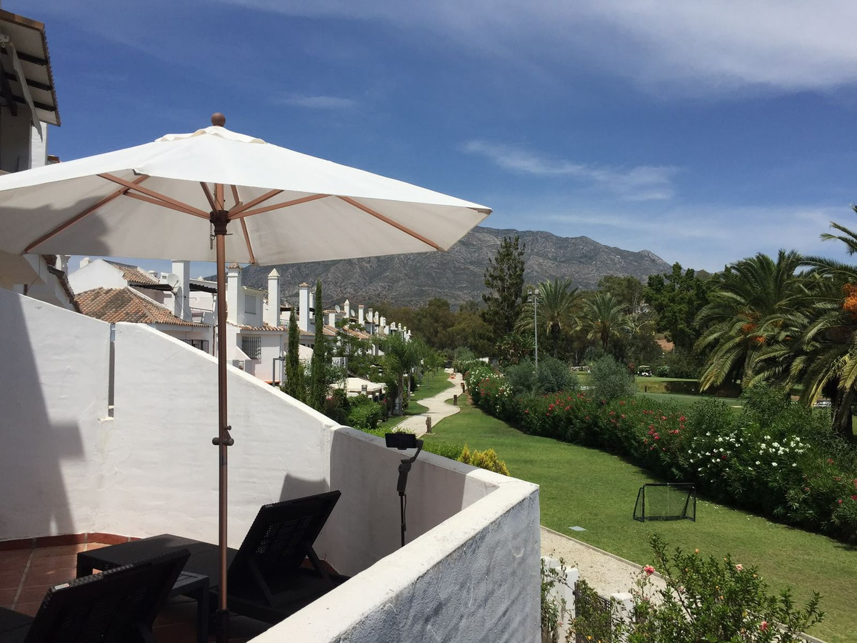 Huis te koop in Nueva Andalucía | 4 slaapkamers H5486419