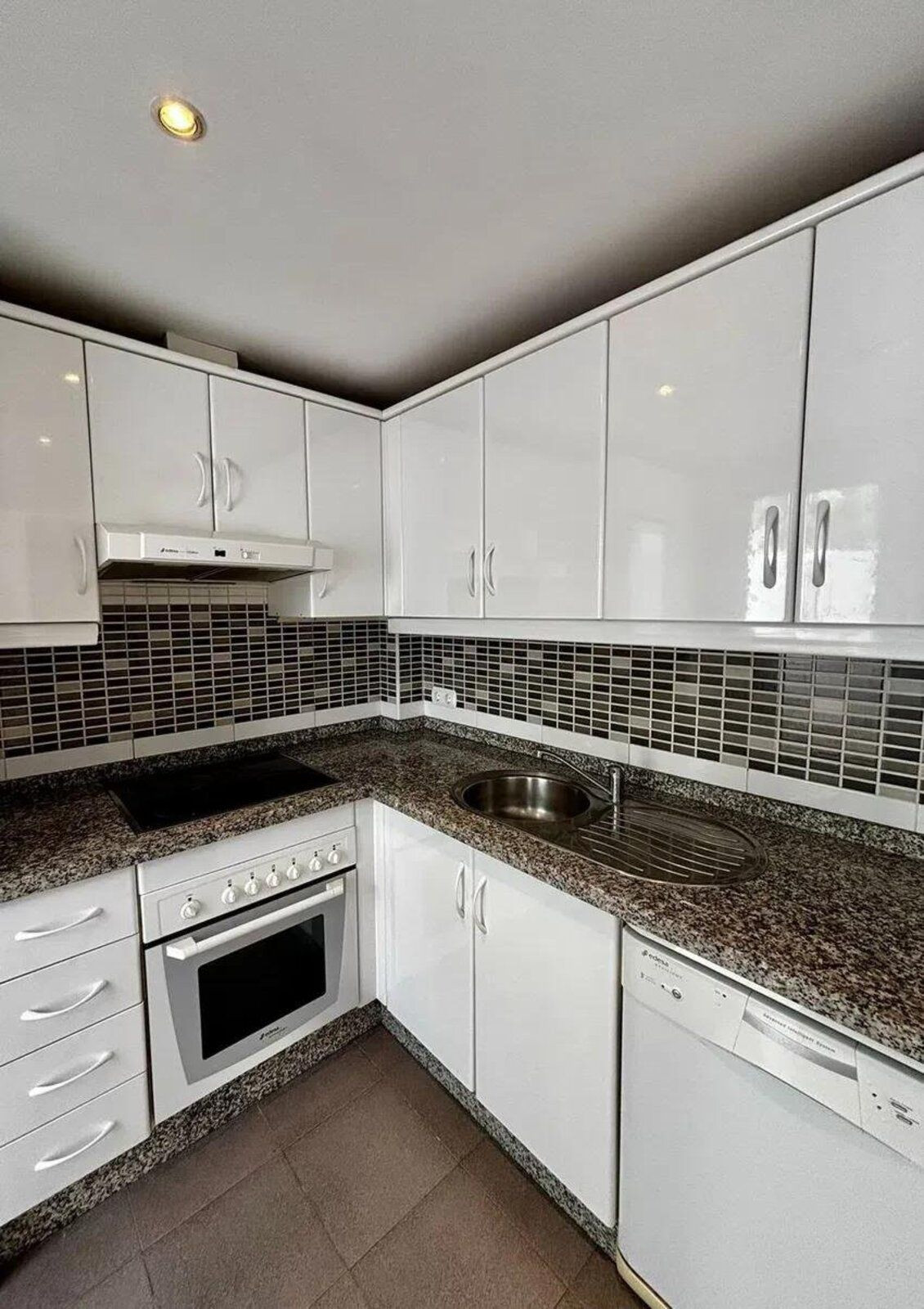 Huis te koop in Nueva Andalucía | 3 slaapkamers H5486524