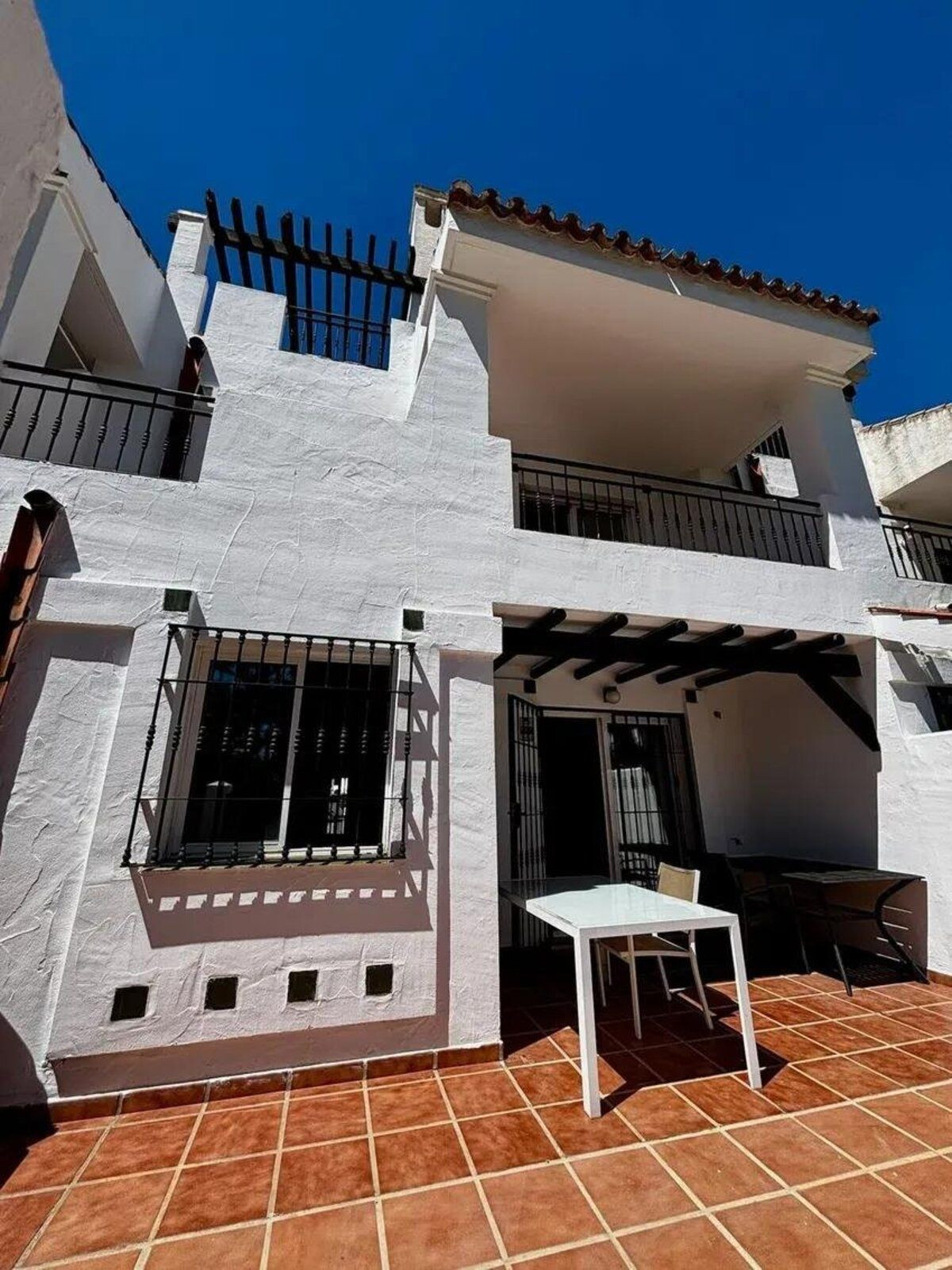 Huis te koop in Nueva Andalucía | 3 slaapkamers H5486524