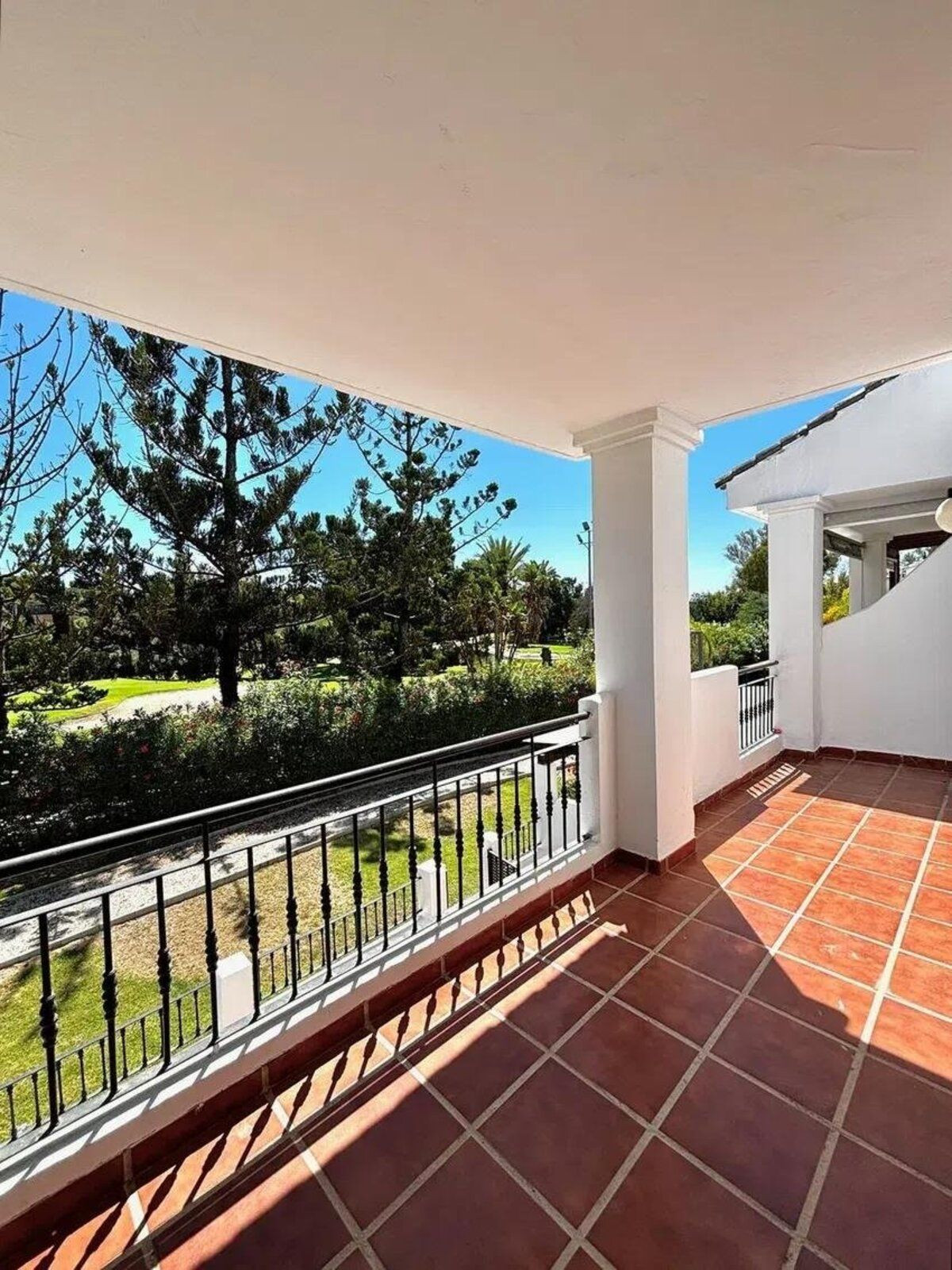Huis te koop in Nueva Andalucía | 3 slaapkamers H5486524