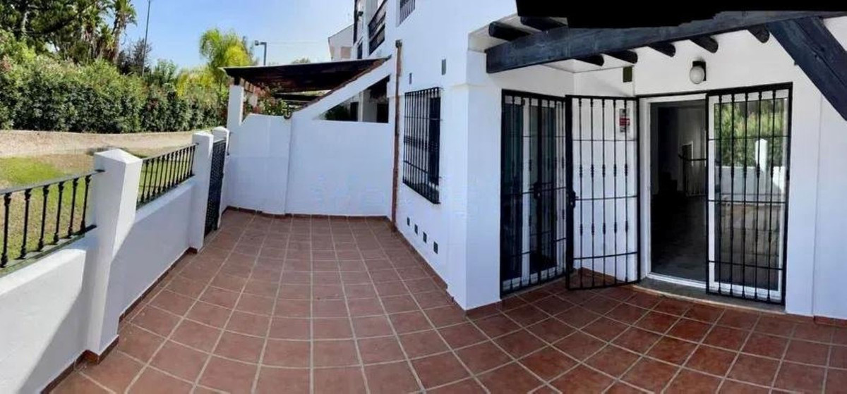 Huis te koop in Nueva Andalucía | 3 slaapkamers H5486524