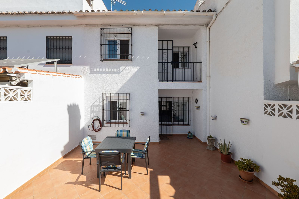 Huis te koop in Nueva Andalucía | 4 slaapkamers H5487622