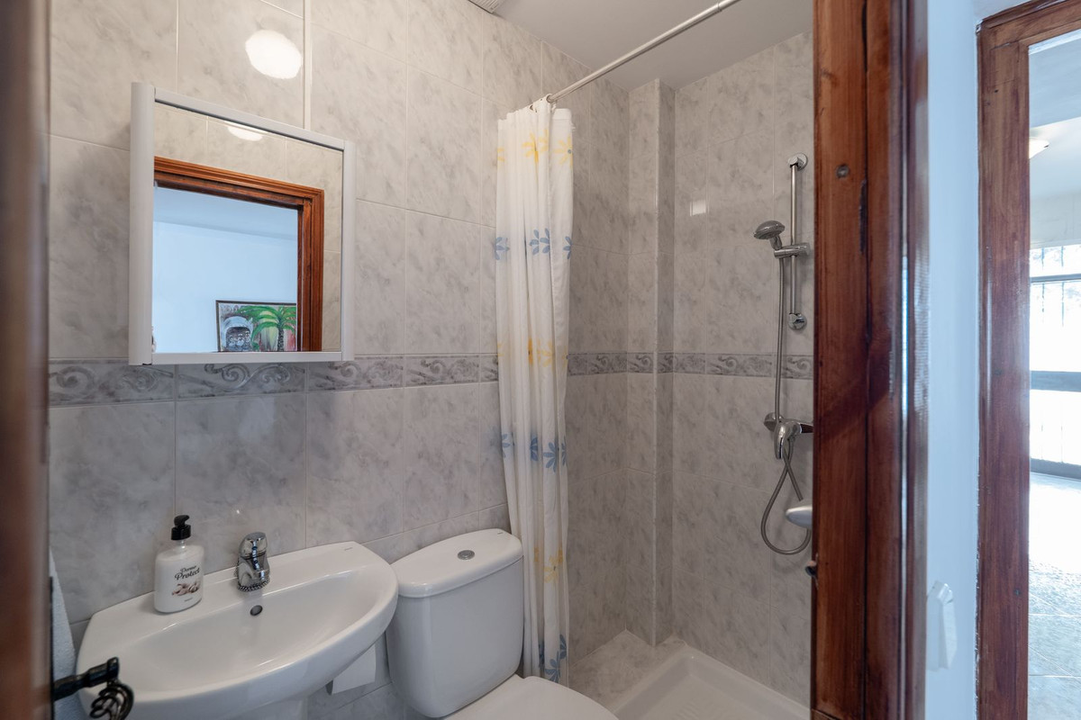 Huis te koop in Nueva Andalucía | 4 slaapkamers H5487622