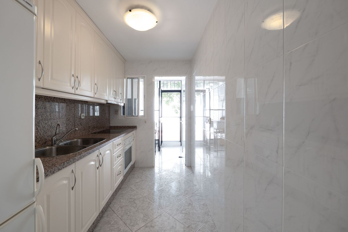 Huis te koop in Nueva Andalucía | 4 slaapkamers H5487622