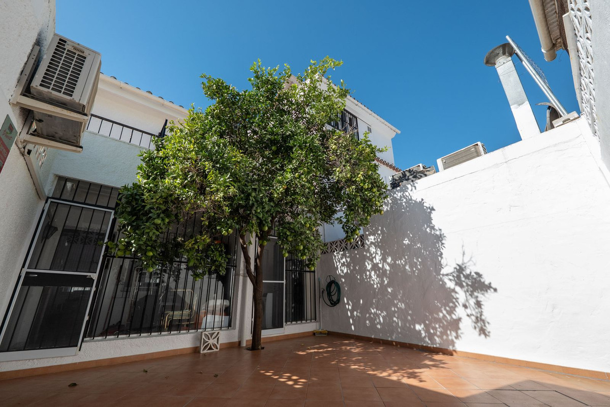 Huis te koop in Nueva Andalucía | 4 slaapkamers H5487622
