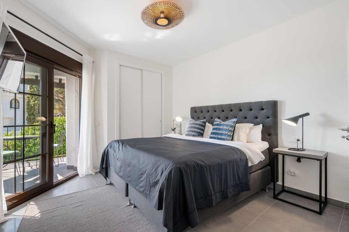 Huis te koop in Nueva Andalucía | 4 slaapkamers H5487859