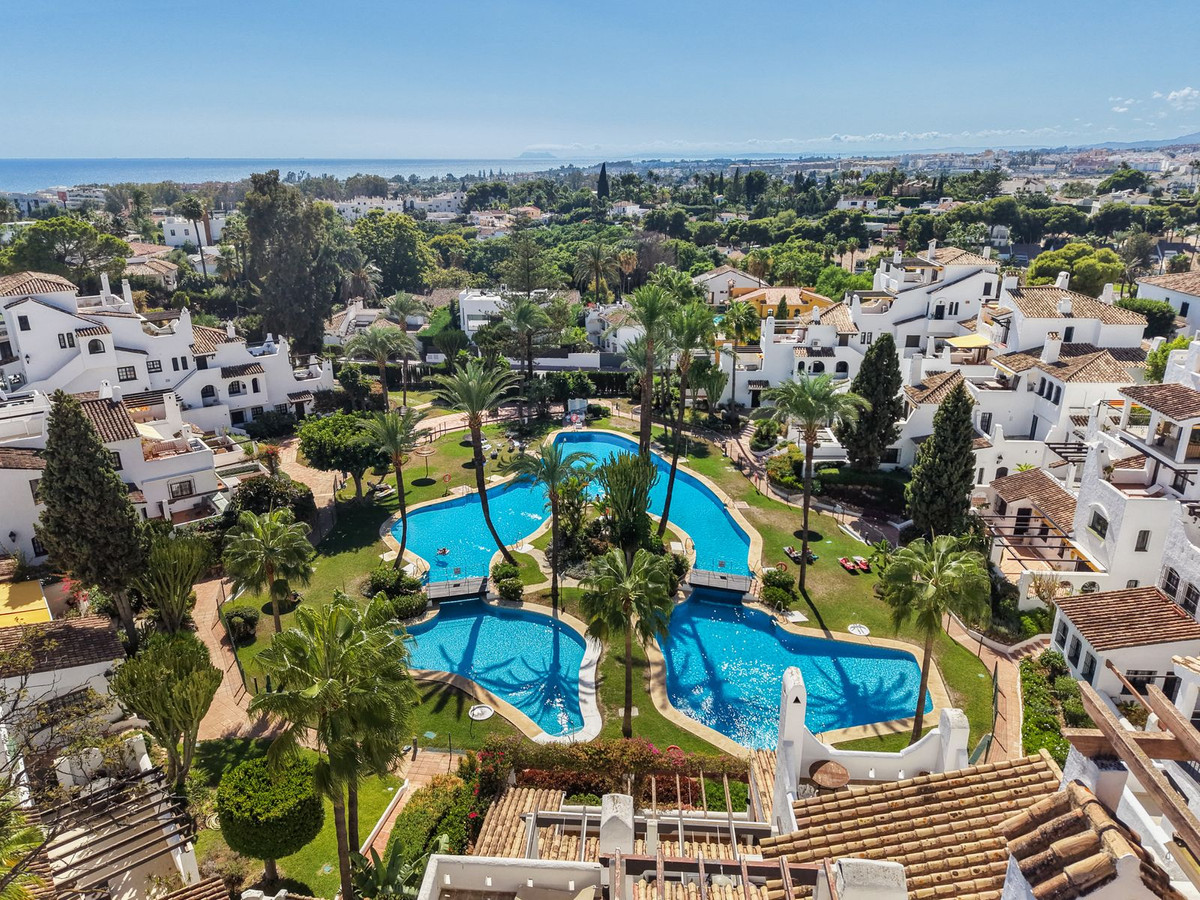 Huis te koop in Nueva Andalucía | 4 slaapkamers H5487859