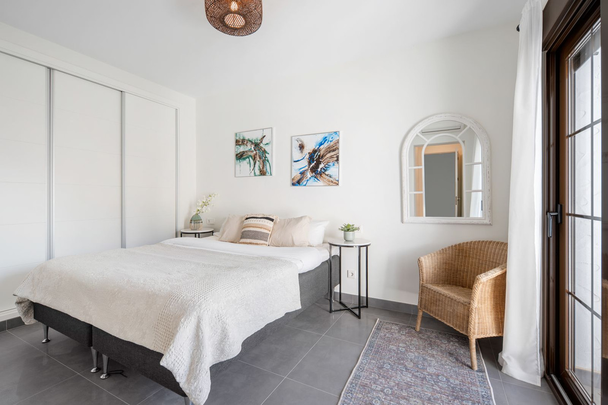 Huis te koop in Nueva Andalucía | 4 slaapkamers H5487859