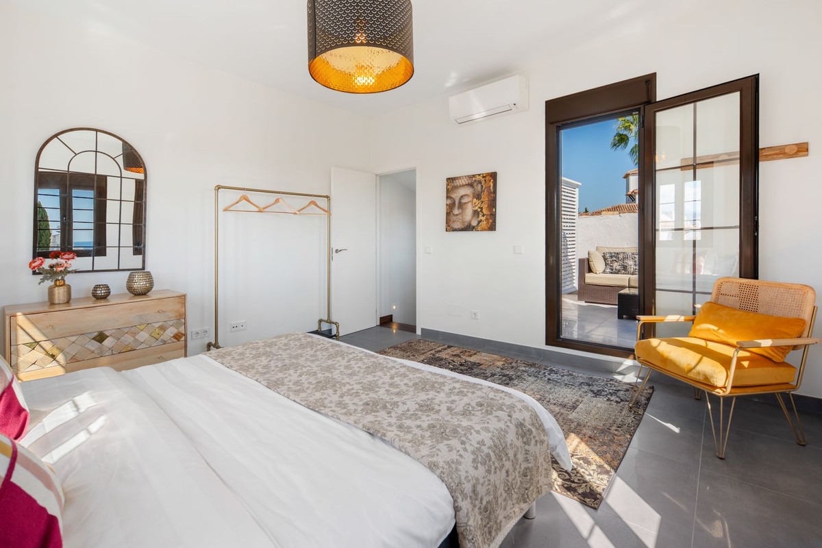 Huis te koop in Nueva Andalucía | 4 slaapkamers H5487859