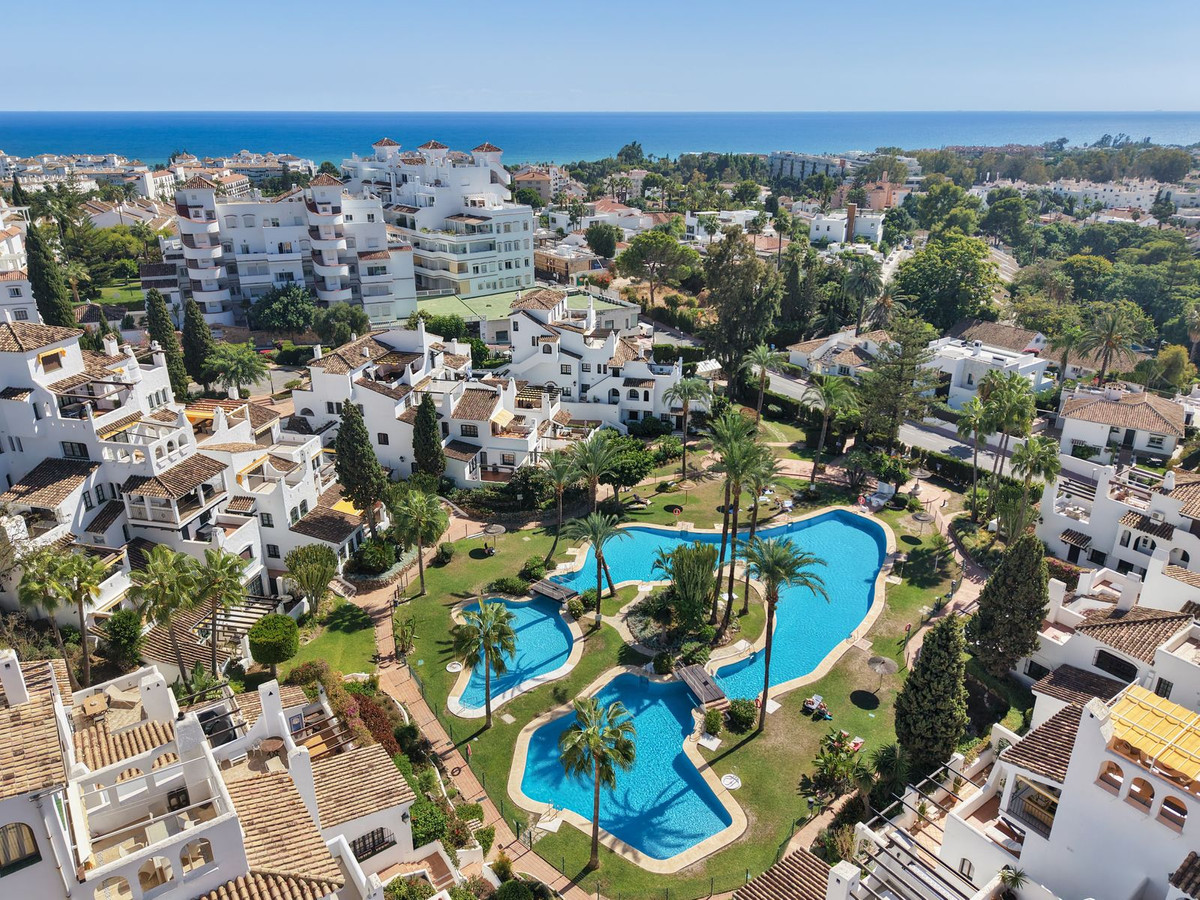 Huis te koop in Nueva Andalucía | 4 slaapkamers H5487859