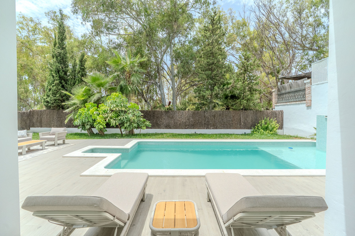 Huis te koop in Nueva Andalucía | 4 slaapkamers H5487964