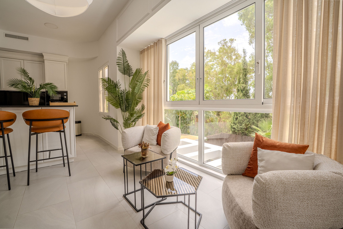 Huis te koop in Nueva Andalucía | 4 slaapkamers H5487964