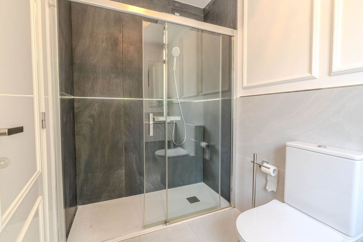 Huis te koop in Nueva Andalucía | 4 slaapkamers H5487964