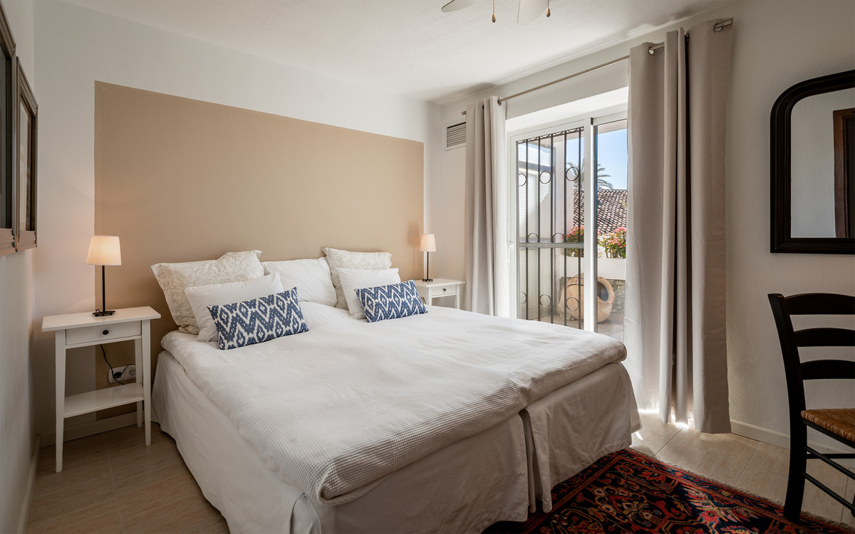 Huis te koop in Nueva Andalucía | 4 slaapkamers H5492041