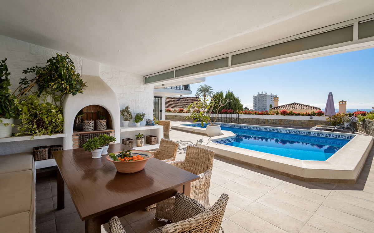 Huis te koop in Nueva Andalucía | 4 slaapkamers H5492041