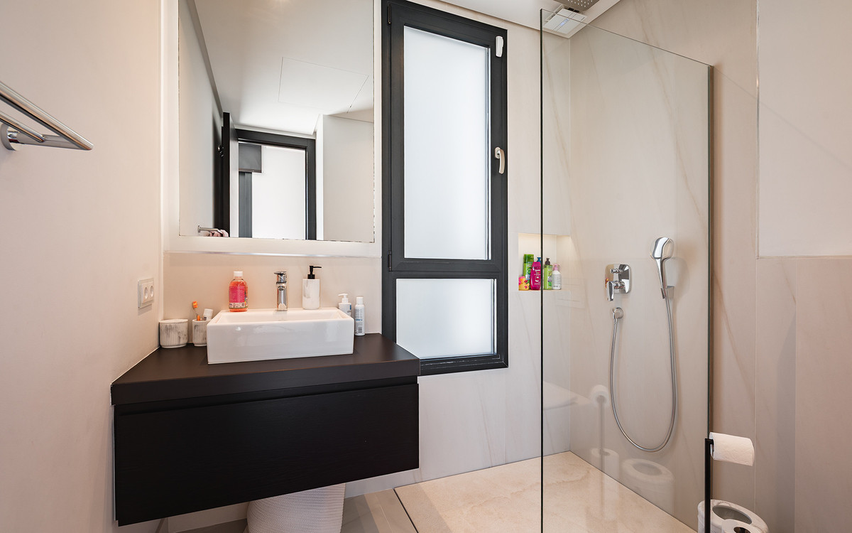 Huis te koop in Nueva Andalucía | 7 slaapkamers H5492086