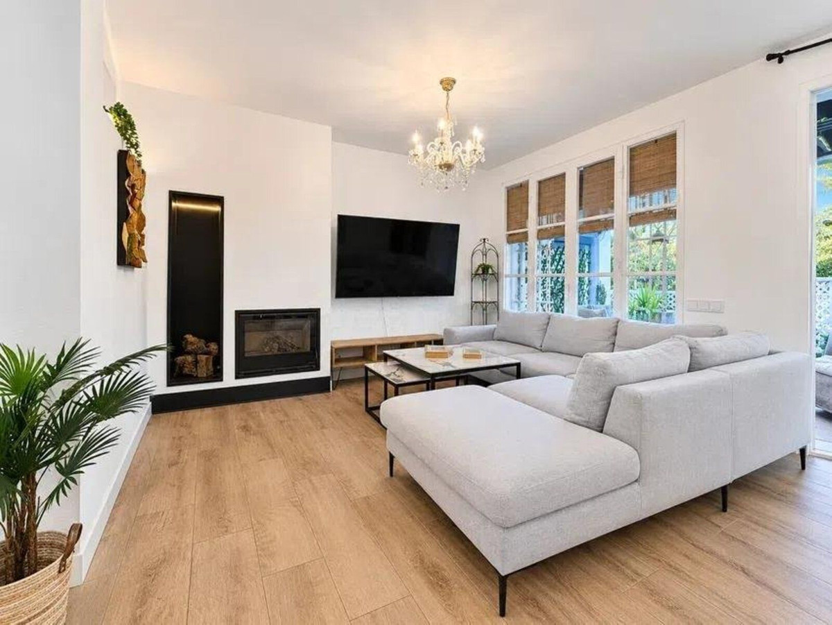 Huis te koop in Nueva Andalucía | 4 slaapkamers H5492227