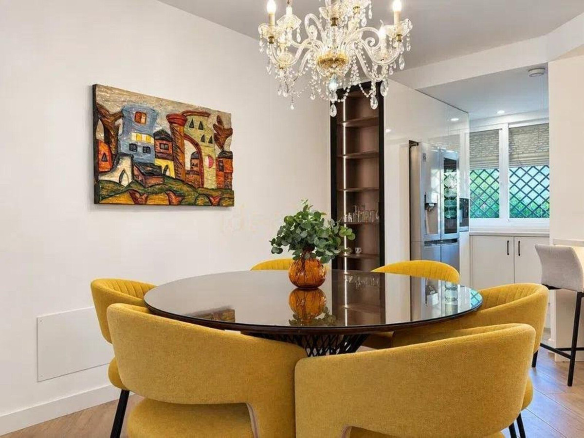 Huis te koop in Nueva Andalucía | 4 slaapkamers H5492227