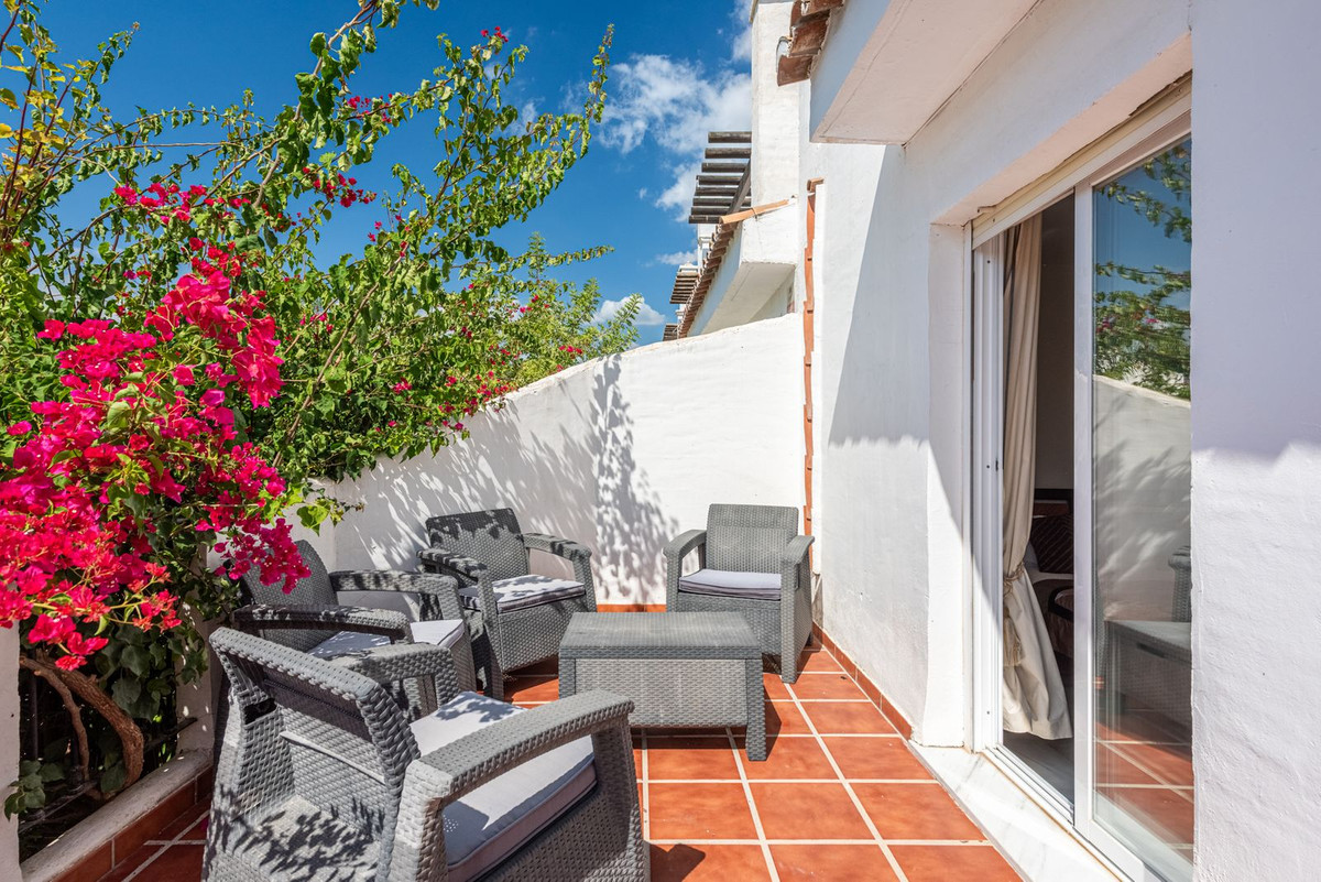 Huis te koop in Nueva Andalucía | 4 slaapkamers H5492449
