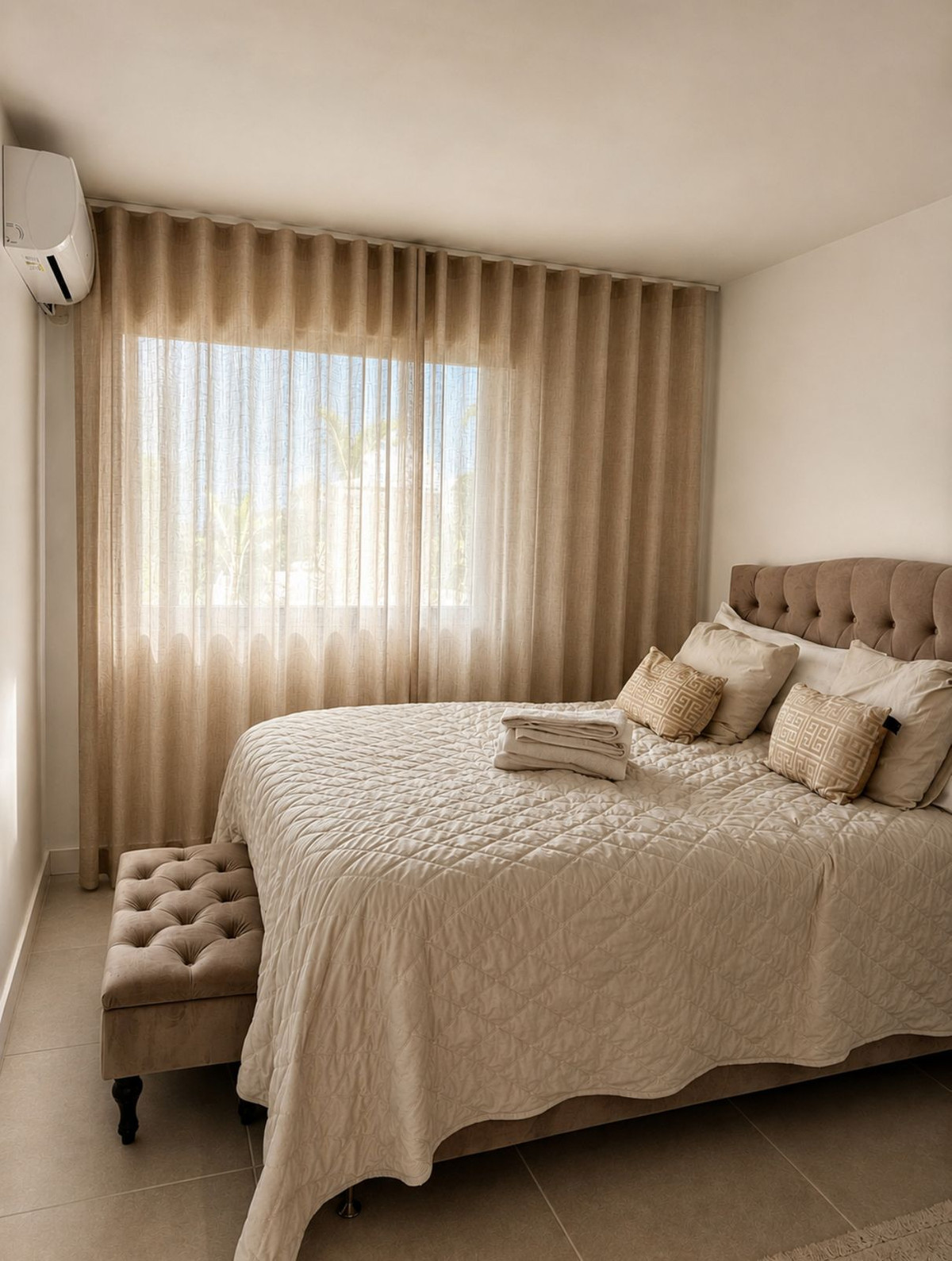 Appartement te koop in Nueva Andalucía | 3 slaapkamers H5494456