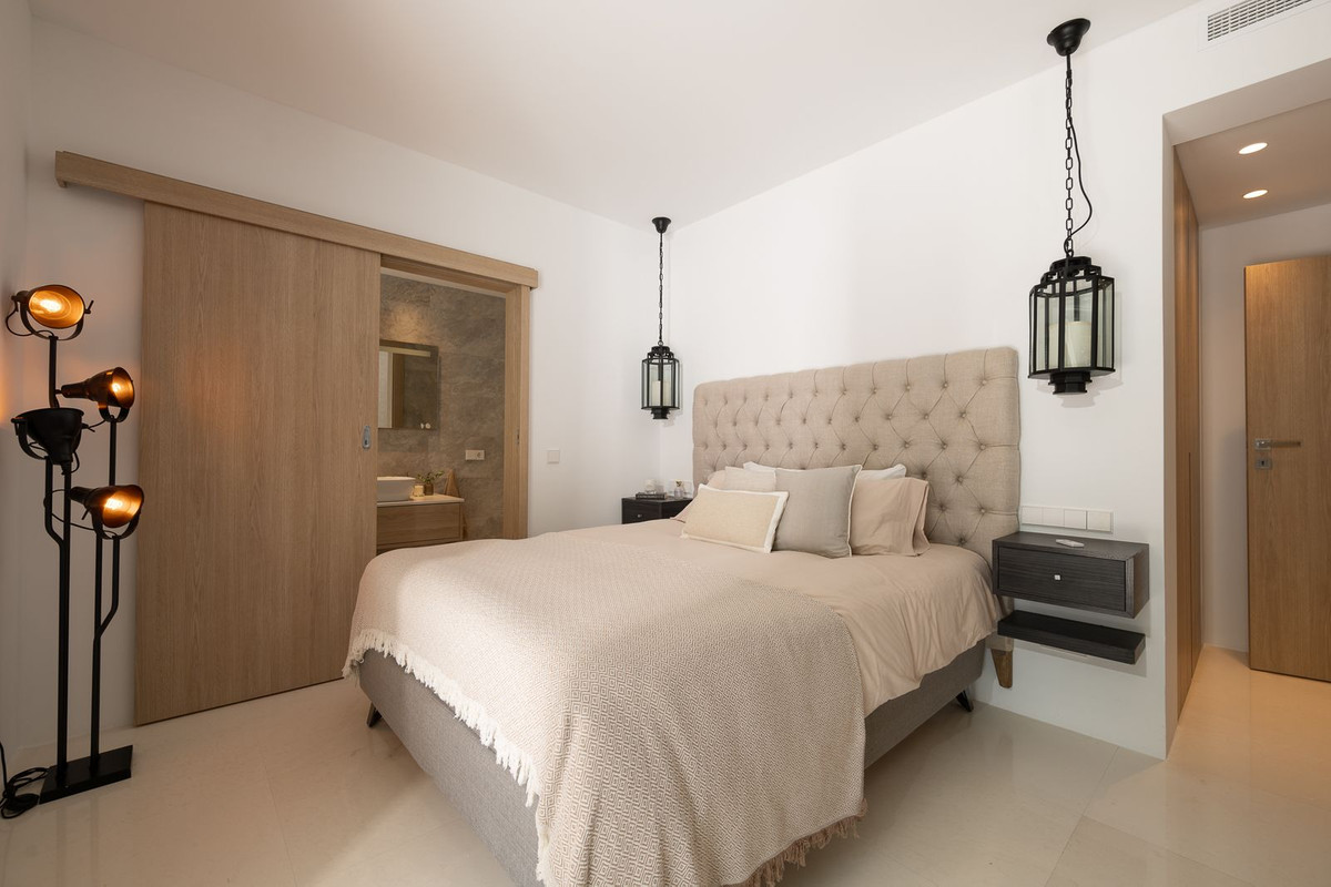 Huis te koop in Nueva Andalucía | 7 slaapkamers H5496187