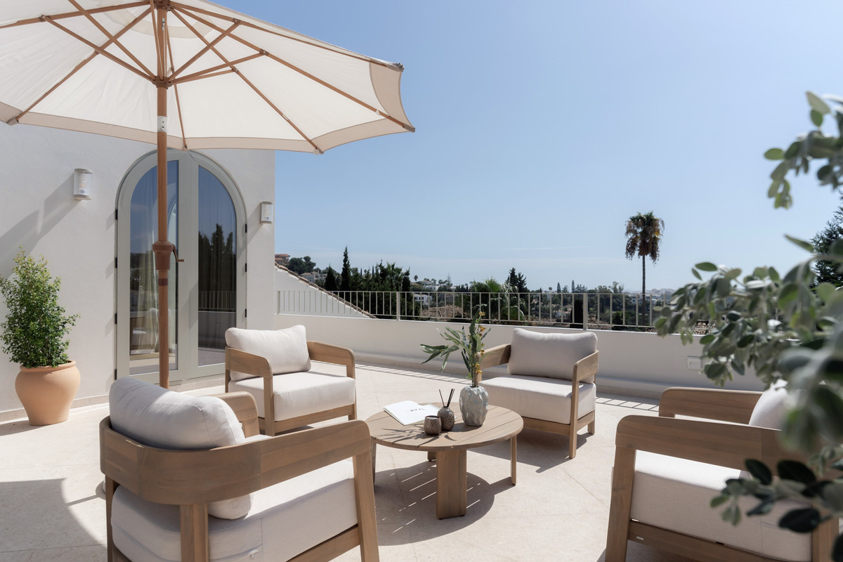 Huis te koop in Nueva Andalucía | 4 slaapkamers H5496409