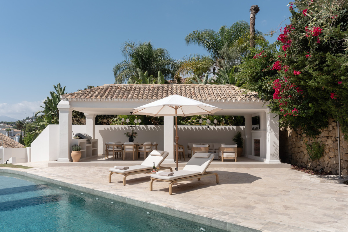Huis te koop in Nueva Andalucía | 4 slaapkamers H5496409