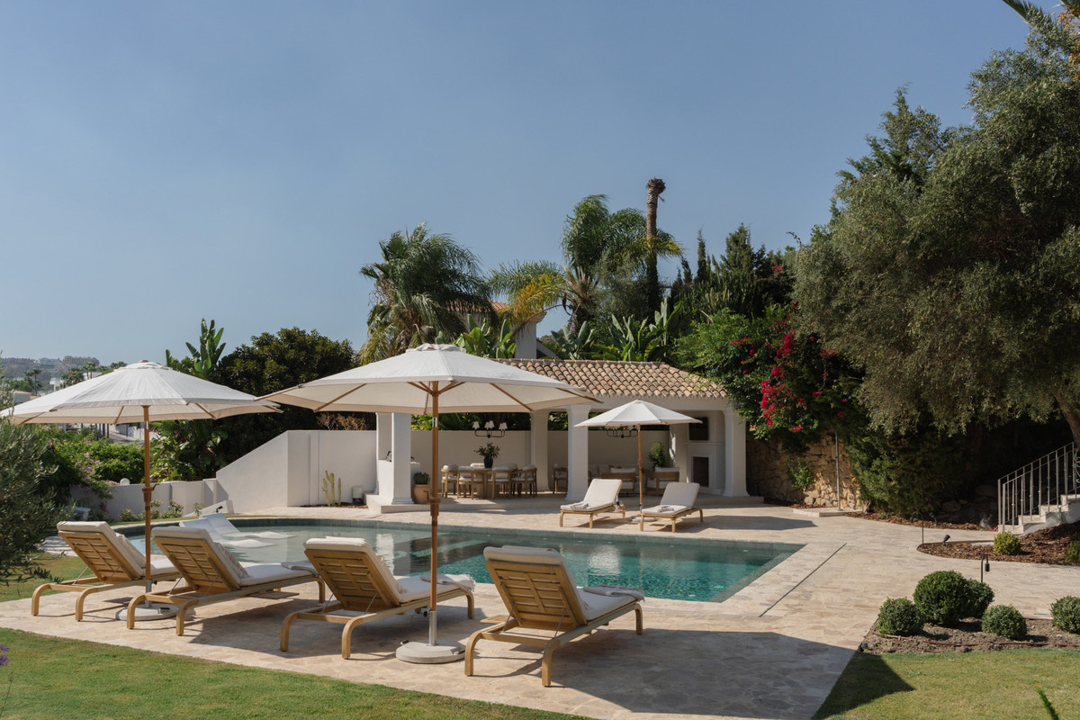 Huis te koop in Nueva Andalucía | 4 slaapkamers H5496409