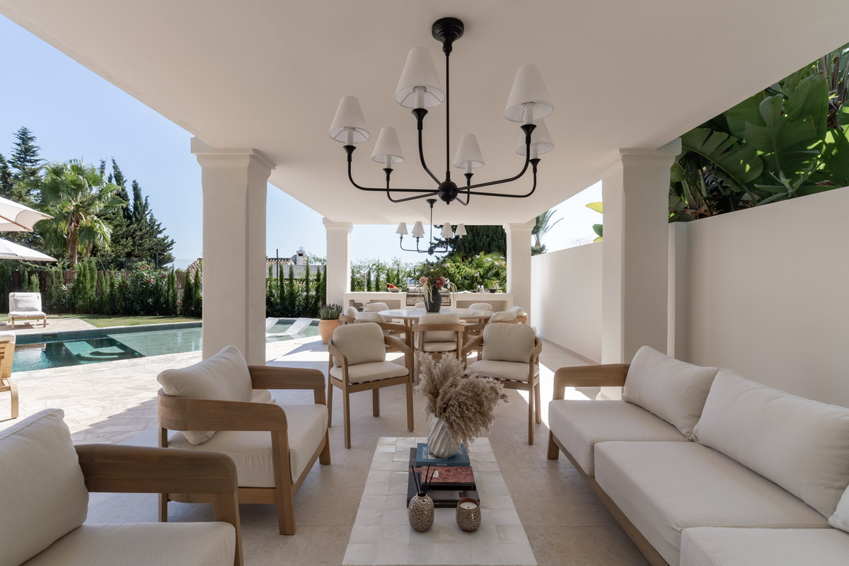 Huis te koop in Nueva Andalucía | 4 slaapkamers H5496409