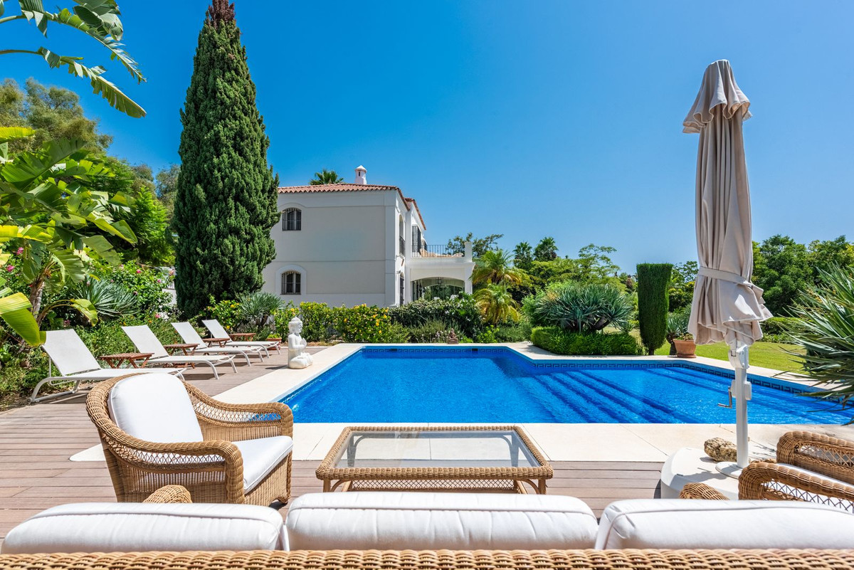 Huis te koop in Nueva Andalucía | 5 slaapkamers H5498743