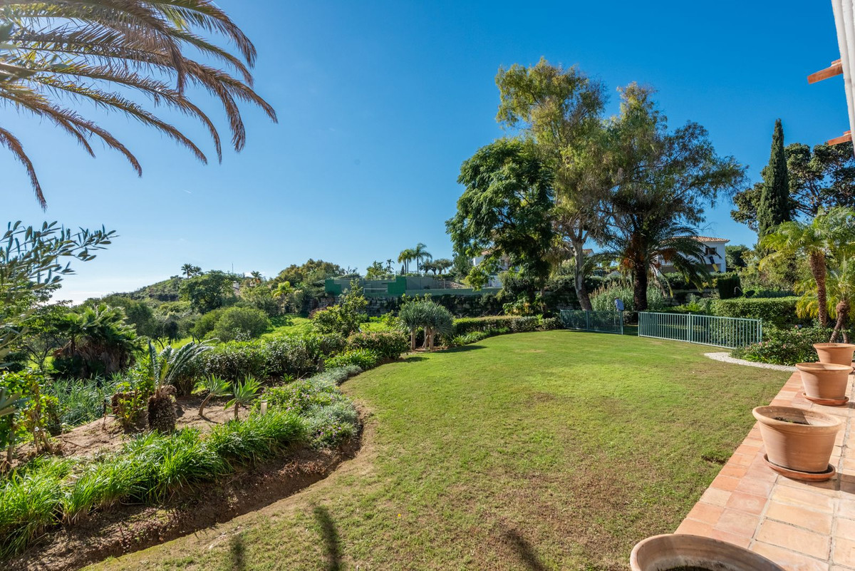 Huis te koop in Nueva Andalucía | 5 slaapkamers H5498743