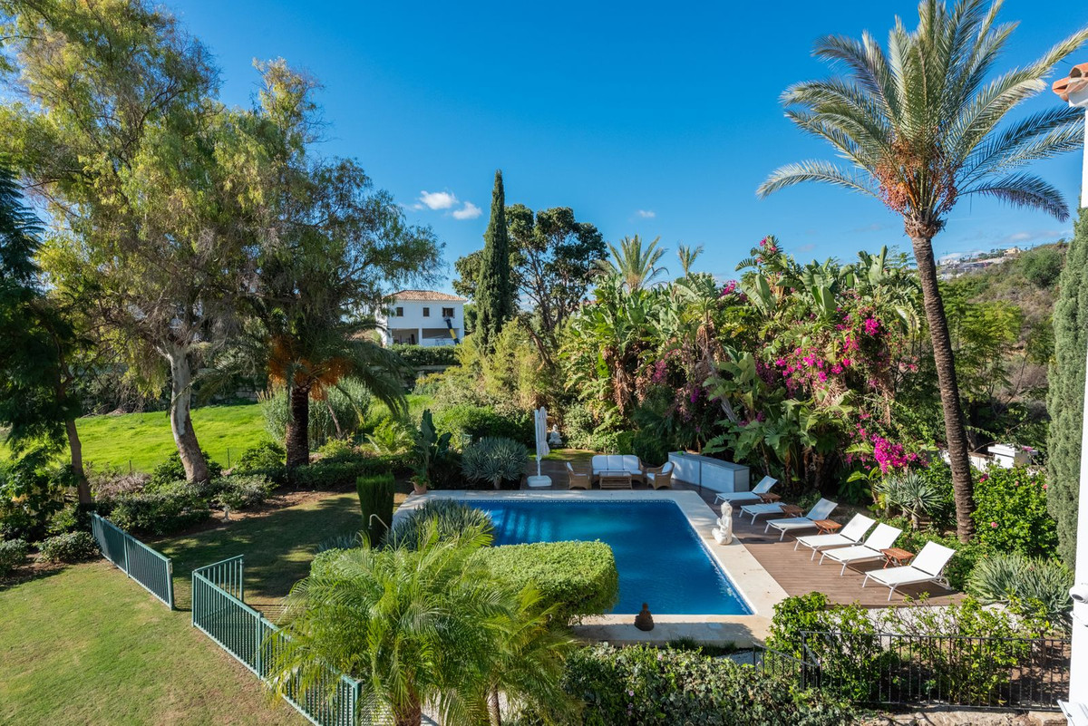 Huis te koop in Nueva Andalucía | 5 slaapkamers H5498743