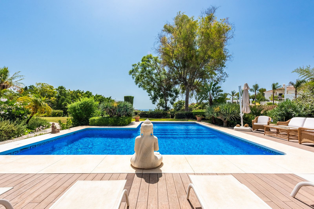 Huis te koop in Nueva Andalucía | 5 slaapkamers H5498743