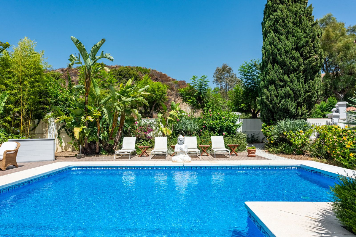 Huis te koop in Nueva Andalucía | 5 slaapkamers H5498743