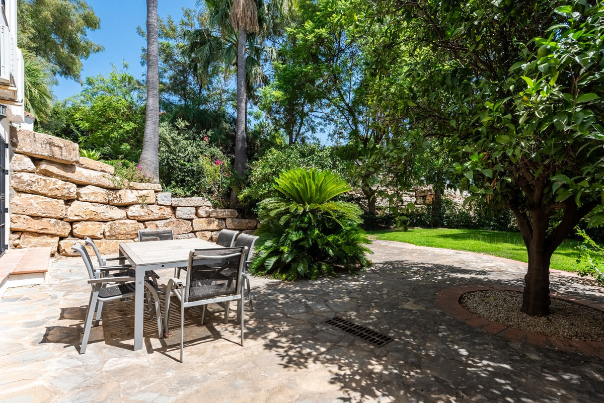 Huis te koop in Nueva Andalucía | 5 slaapkamers H5498743