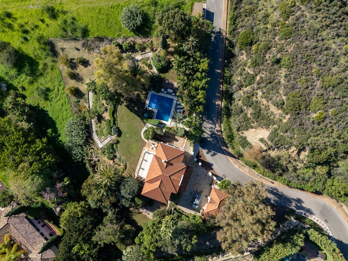 Huis te koop in Nueva Andalucía | 5 slaapkamers H5498743