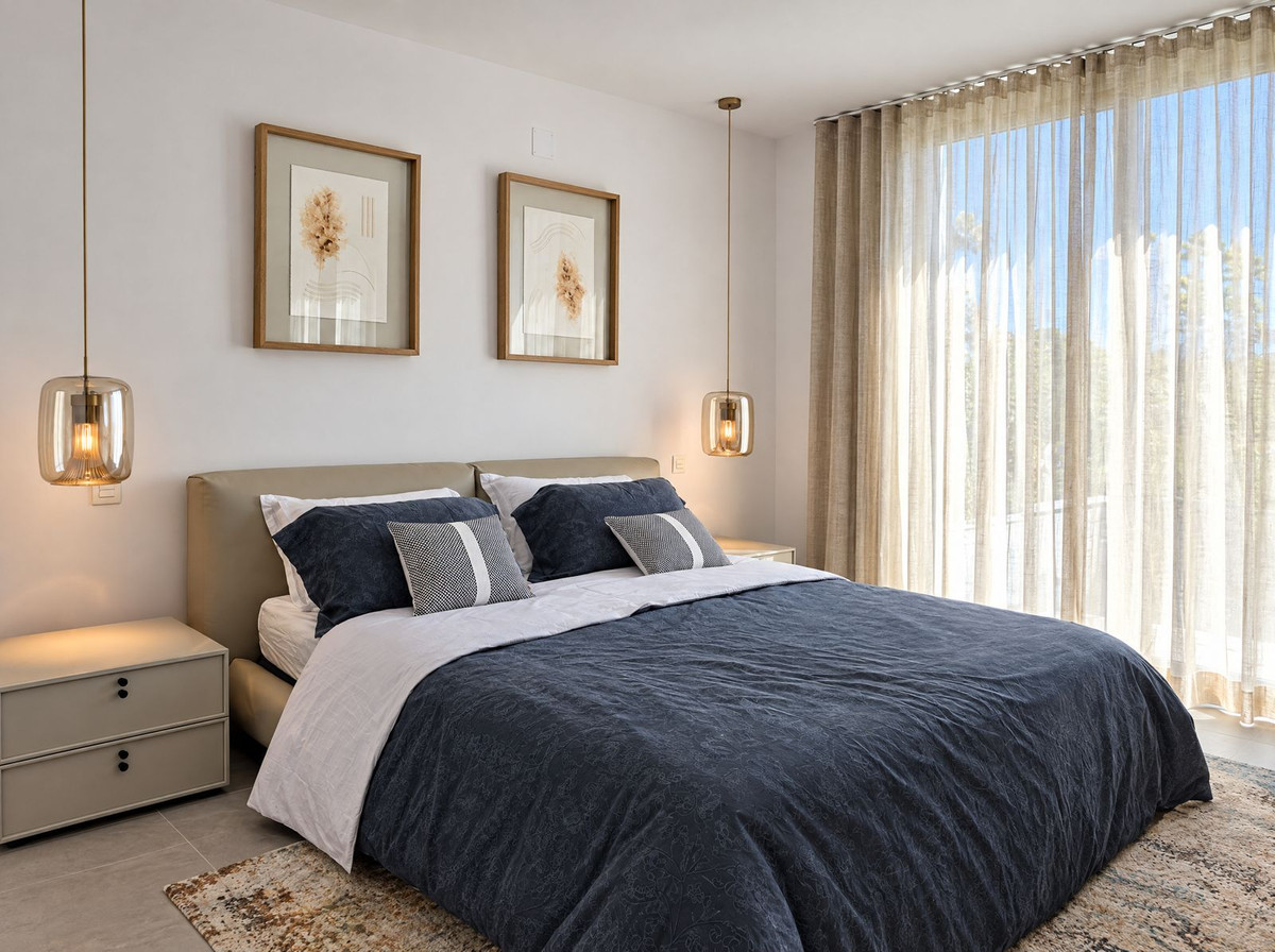 Huis te koop in Nueva Andalucía | 4 slaapkamers H5499625