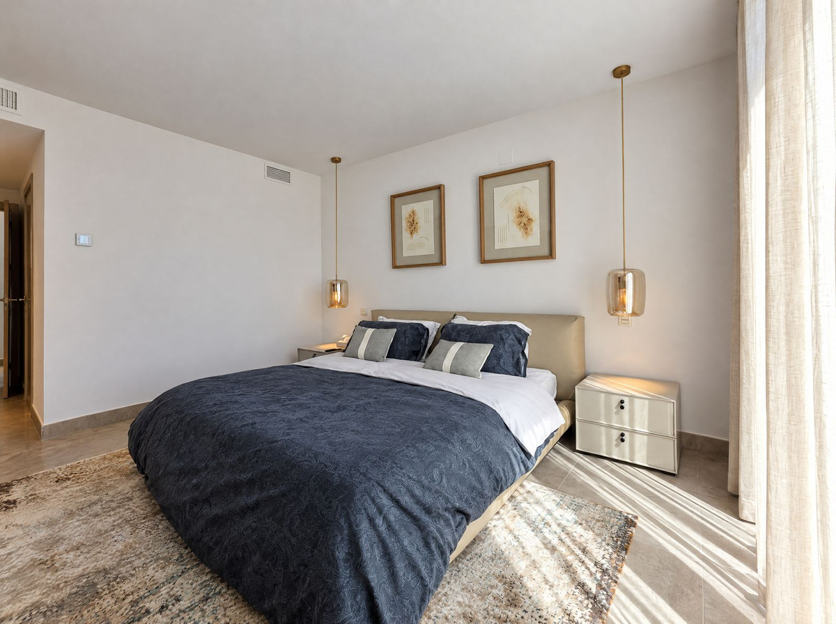 Huis te koop in Nueva Andalucía | 4 slaapkamers H5499625