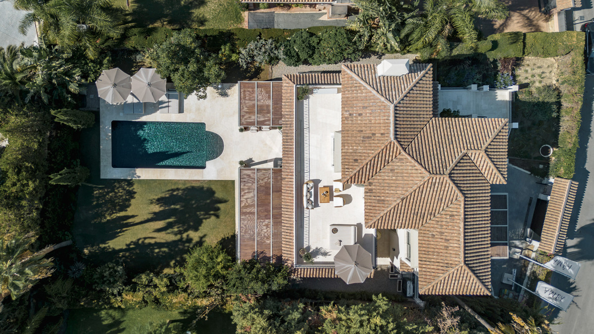Huis te koop in Nueva Andalucía | 5 slaapkamers H5499901