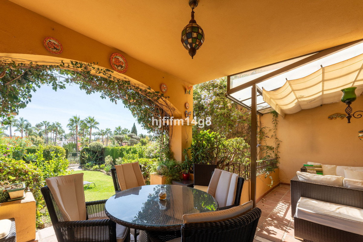 Huis te koop in Nueva Andalucía | 4 slaapkamers H5502043