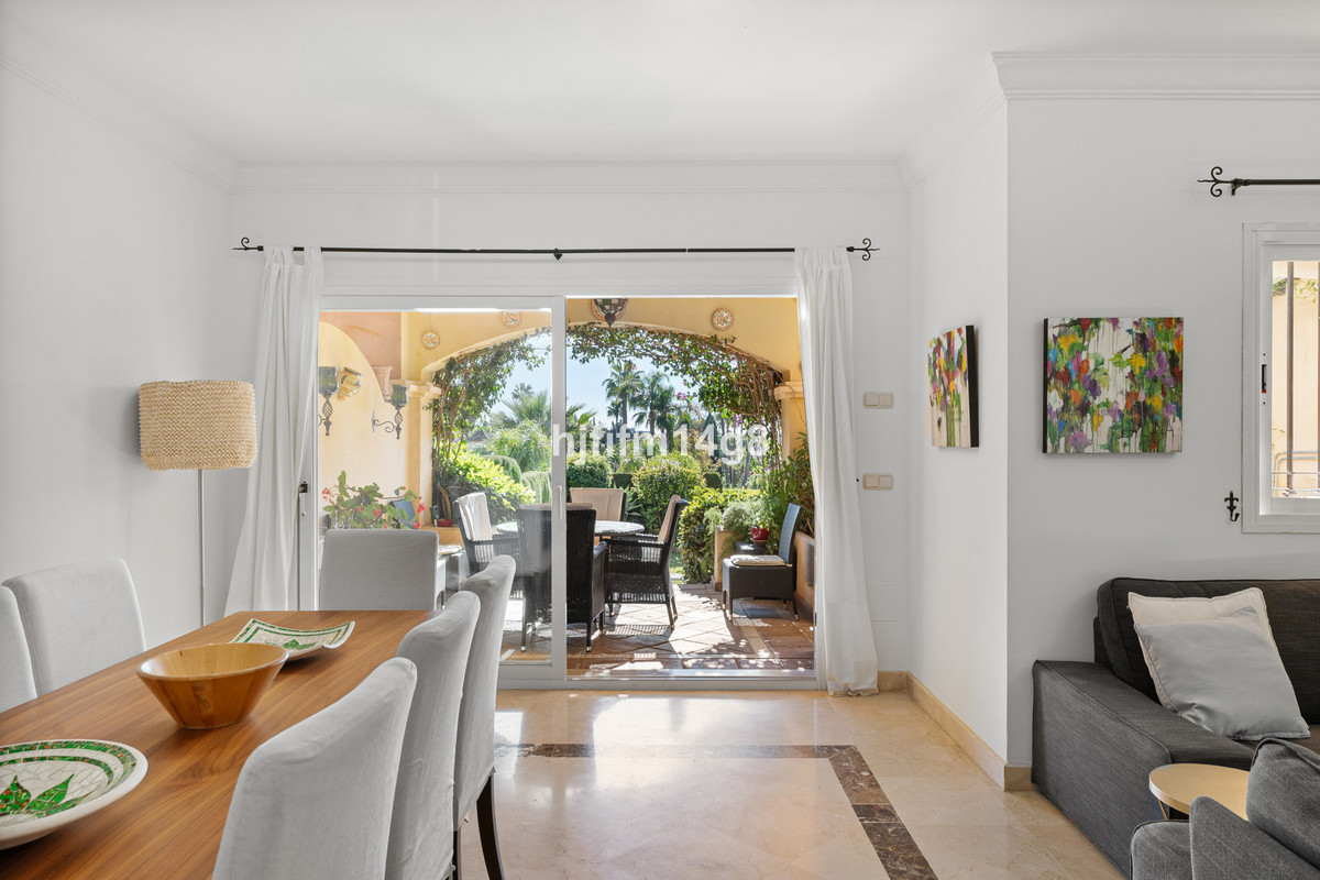 Huis te koop in Nueva Andalucía | 4 slaapkamers H5502043