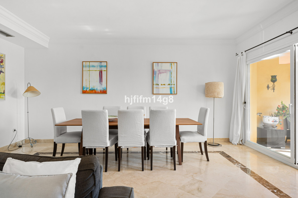 Huis te koop in Nueva Andalucía | 4 slaapkamers H5502043