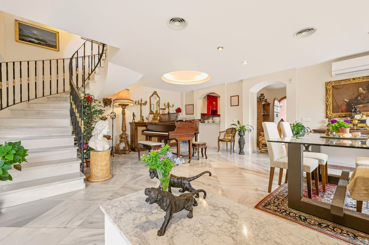 Huis te koop in Nueva Andalucía | 3 slaapkamers H5506450