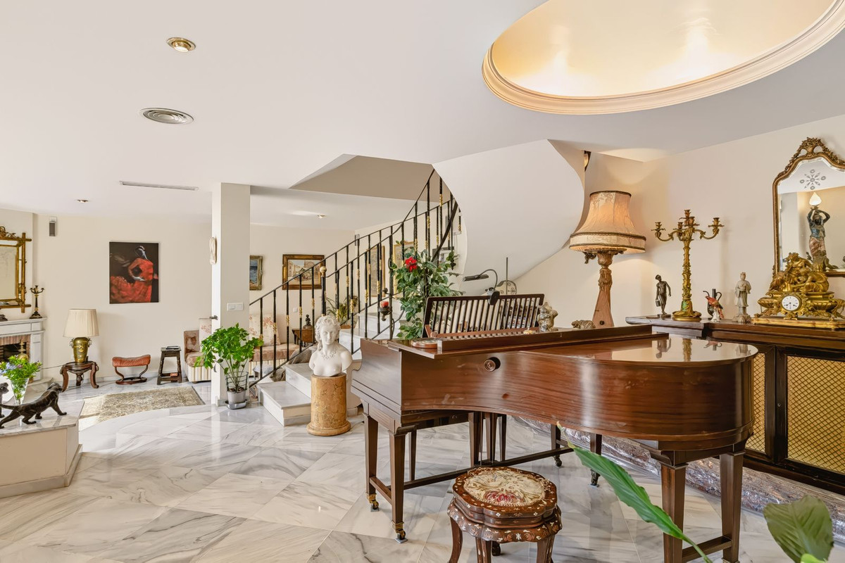 Huis te koop in Nueva Andalucía | 3 slaapkamers H5506450