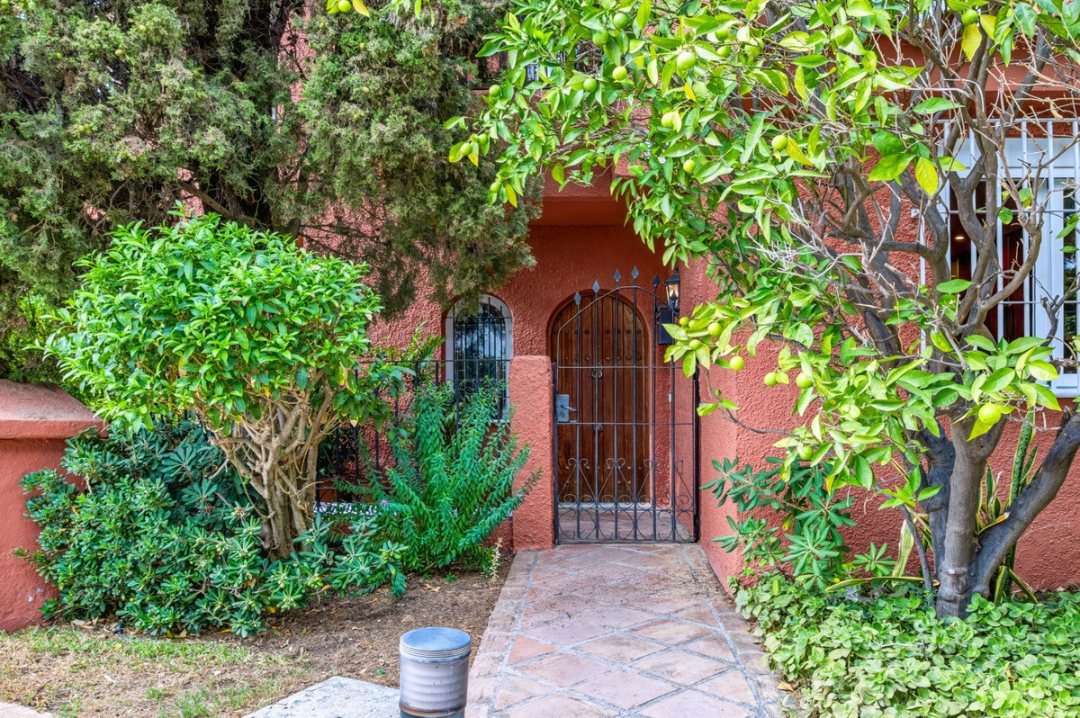 Huis te koop in Nueva Andalucía | 3 slaapkamers H5506450