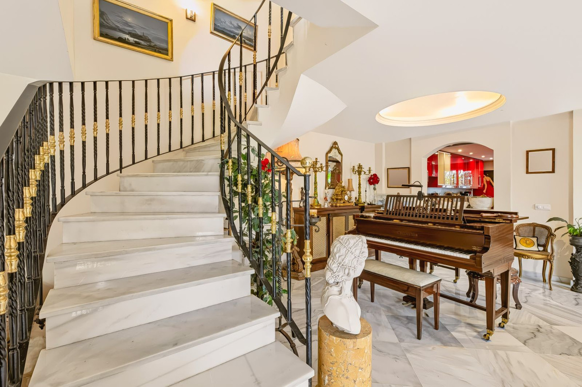 Huis te koop in Nueva Andalucía | 3 slaapkamers H5506450