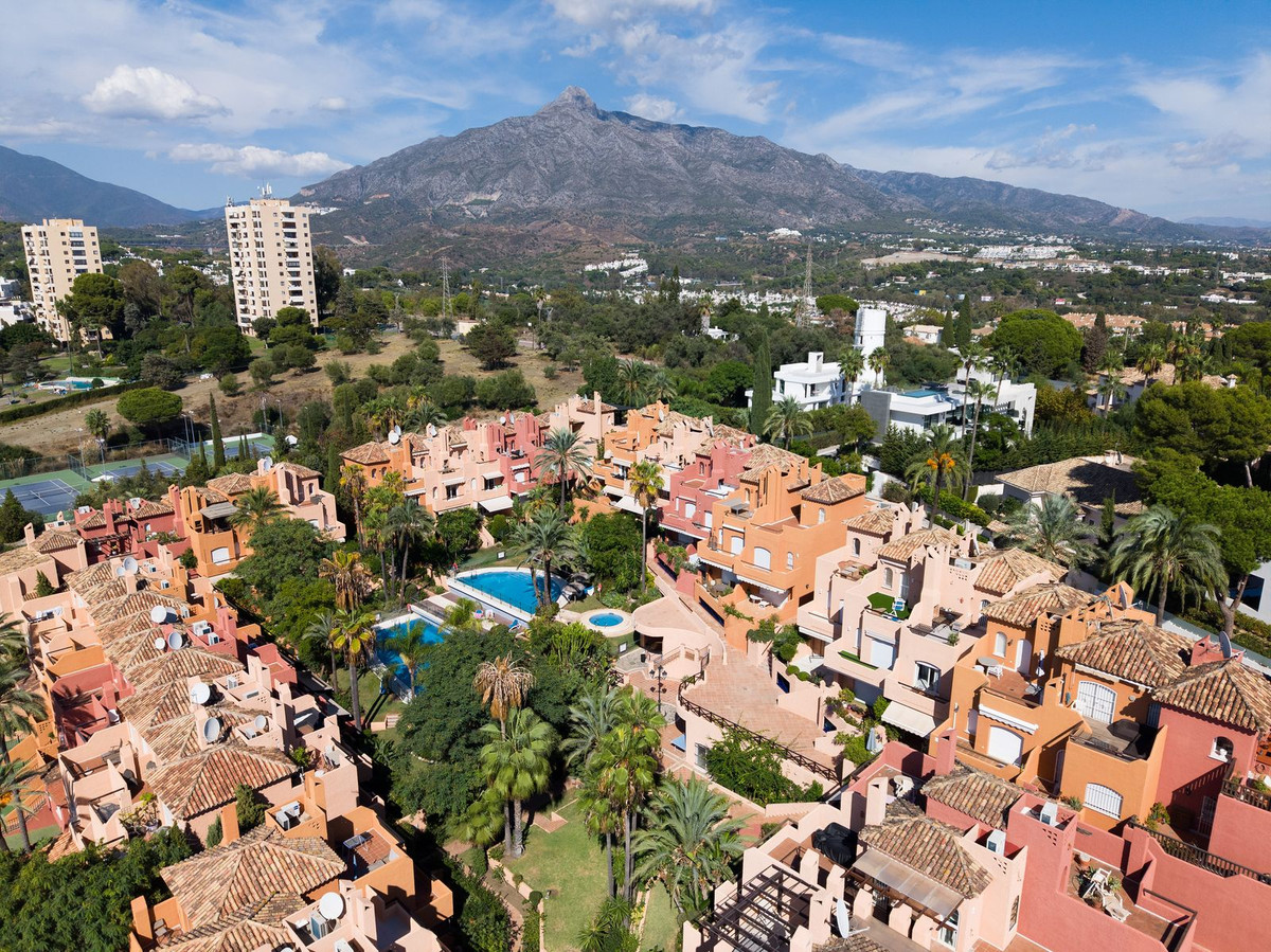 Huis te koop in Nueva Andalucía | 3 slaapkamers H5506450