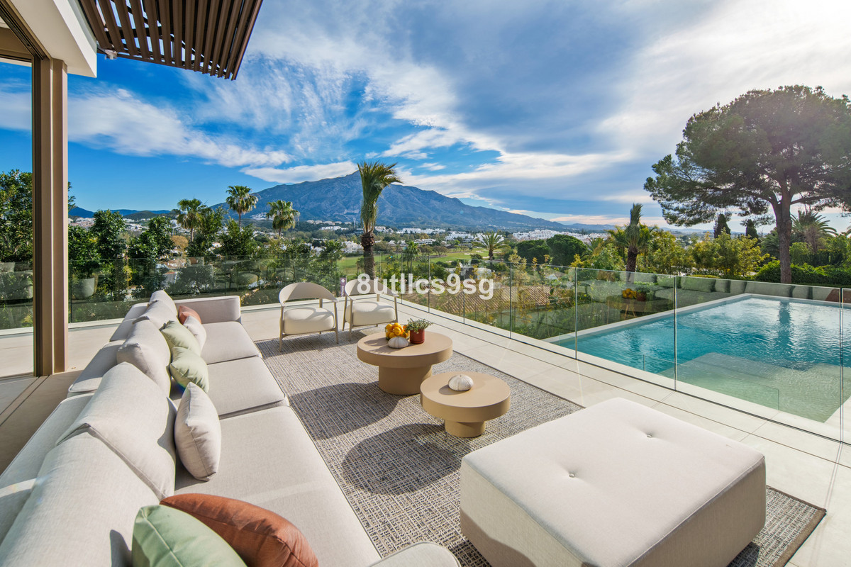 Huis te koop in Nueva Andalucía | 5 slaapkamers H5506645