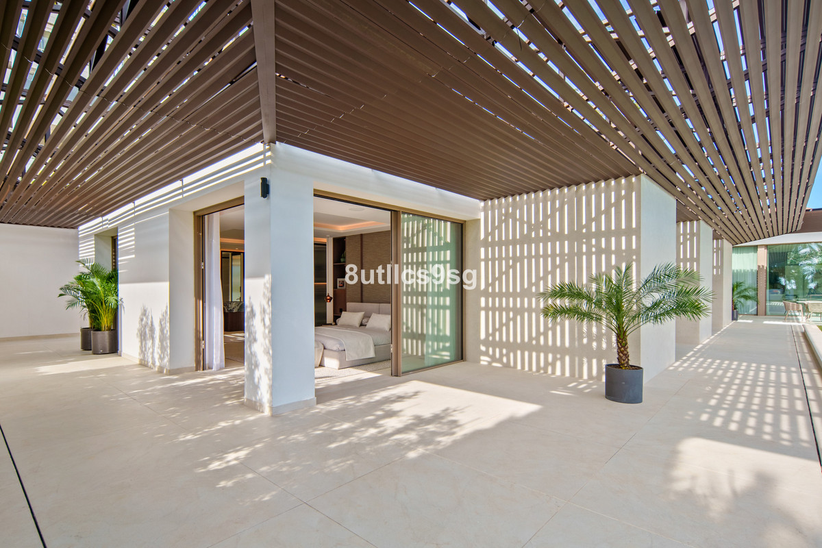 Huis te koop in Nueva Andalucía | 5 slaapkamers H5506645